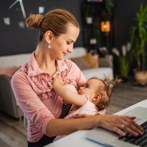 onlajn podrška za dojenje mama i dijete laptop
