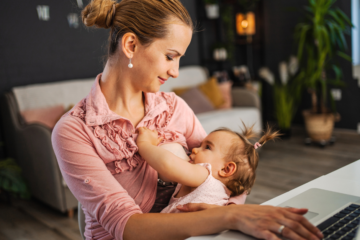 onlajn podrška za dojenje mama i dijete laptop